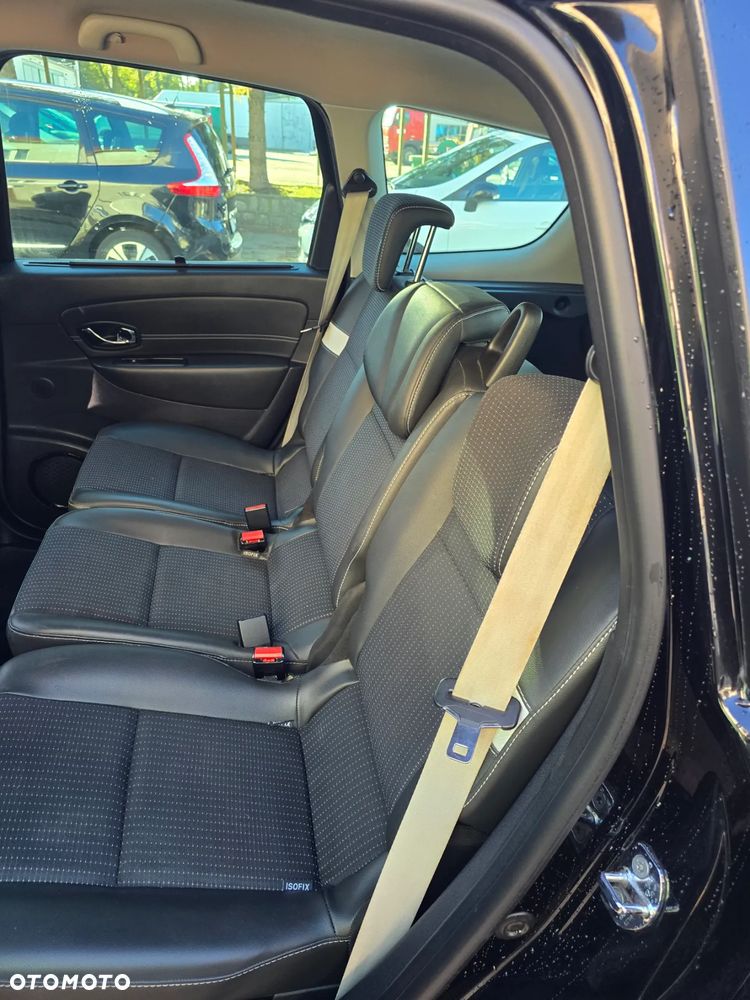 Renault Grand Scenic - 15