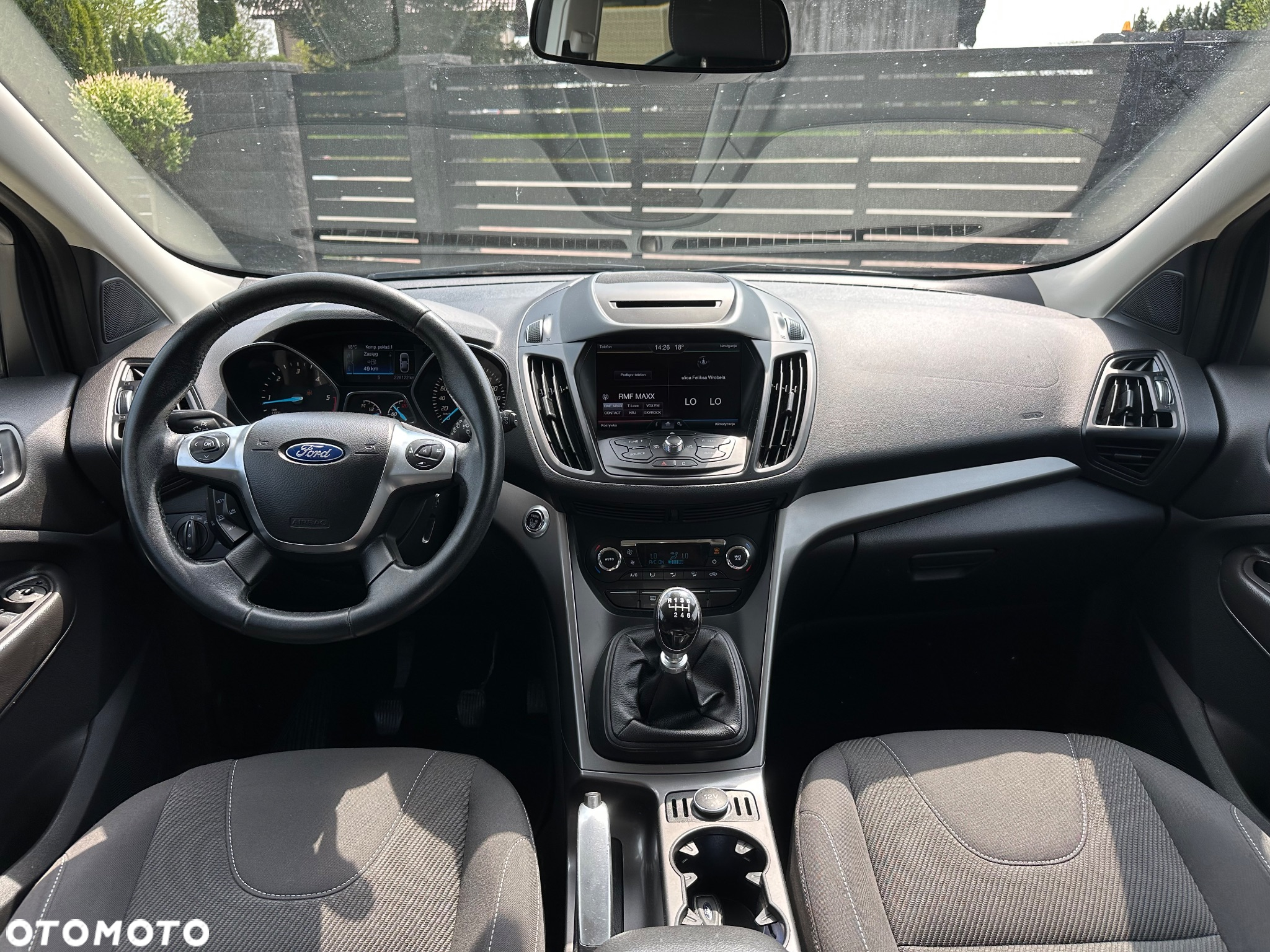Ford Kuga 2.0 TDCi 2x4 SYNC - 26