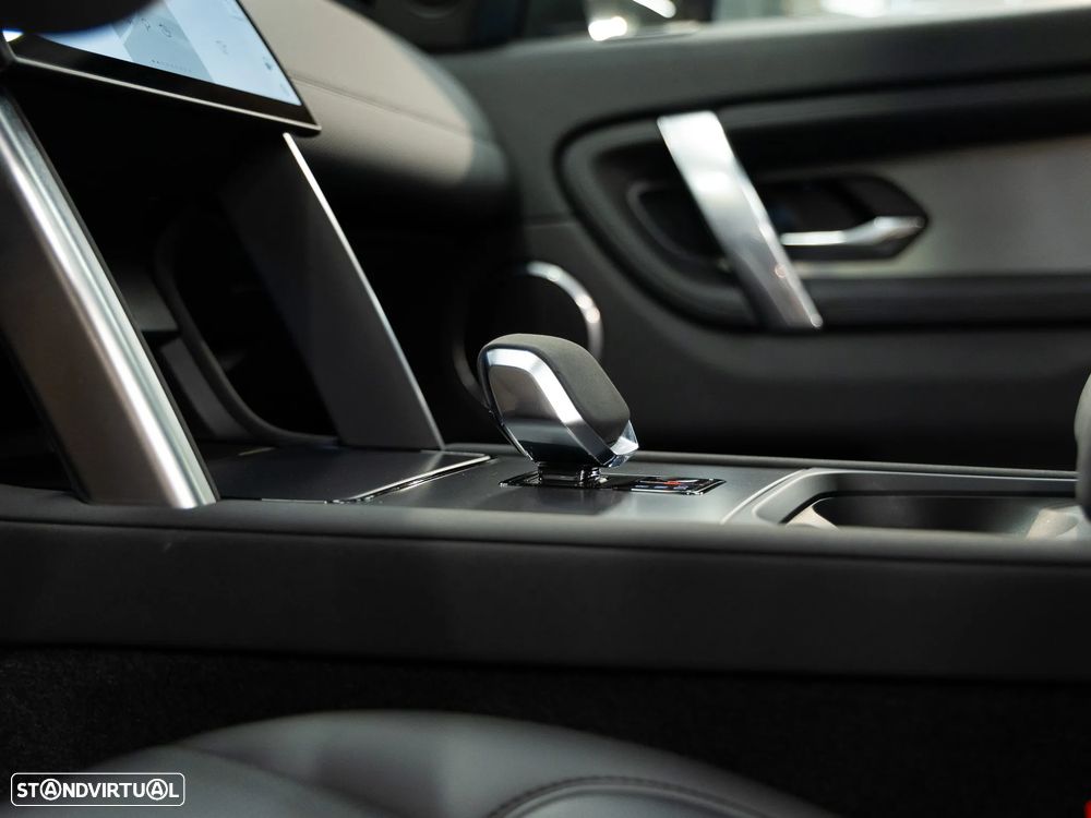 Land Rover Discovery Sport - 21