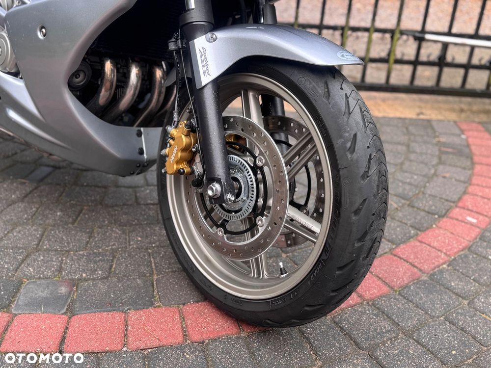 Honda CBF - 22