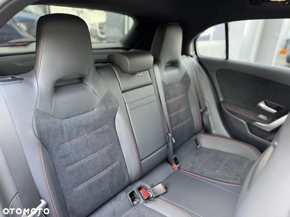 Mercedes-Benz Klasa A 200 7G-DCT Advanced AMG Line - 13