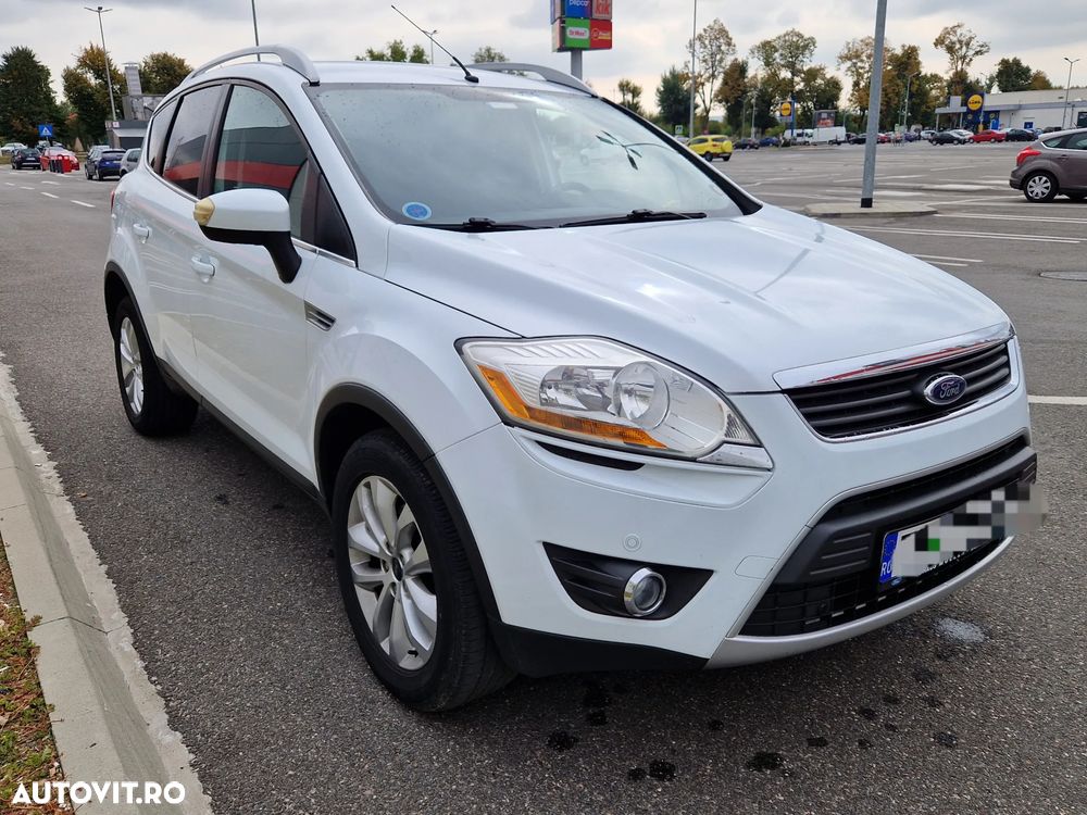Ford Kuga 2.0 TDCi 2x4 Titanium - 26