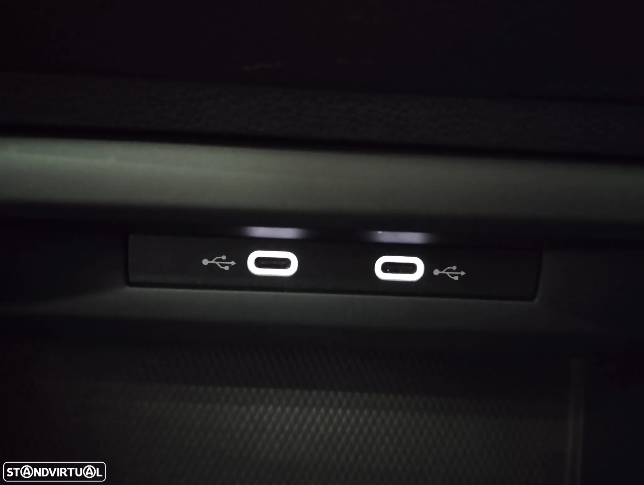 VW Golf 1.0 TSI Life - 32