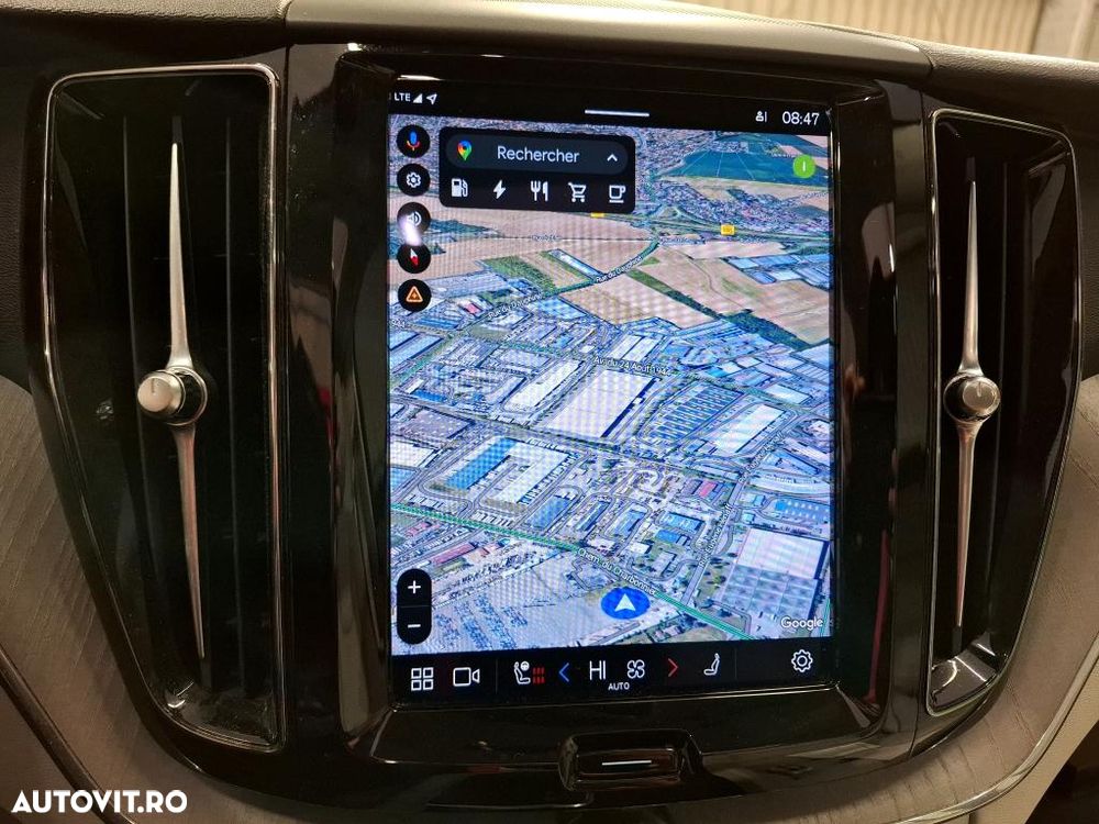 Volvo XC 60 T6 AWD Recharge Geartronic Inscription - 10