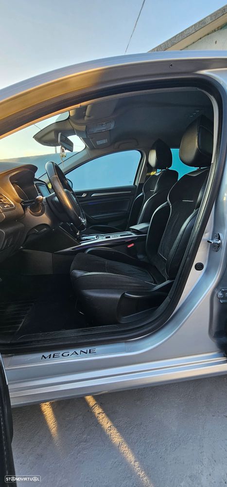 Renault Mégane 1.5 dCi GT Line EDC - 14