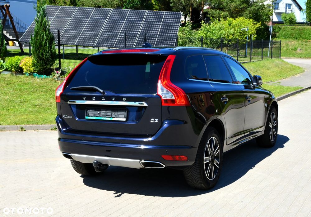 Volvo XC 60 - 4