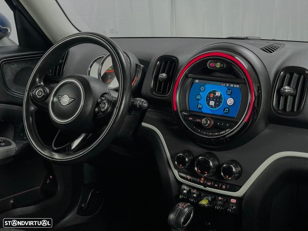 MINI Countryman Cooper SE ALL4 Auto - 15
