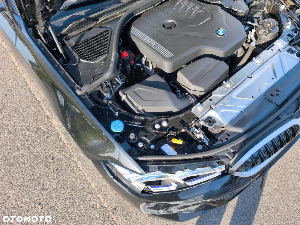 BMW Seria 3 318i Advantage - 36