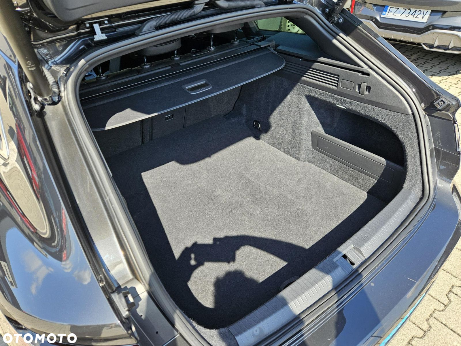 Volkswagen Arteon 2.0 TSI R-Line DSG - 14
