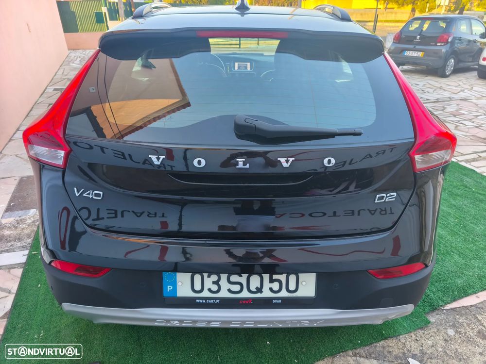 Volvo V40 Cross Country 2.0 D2 Summum - 36