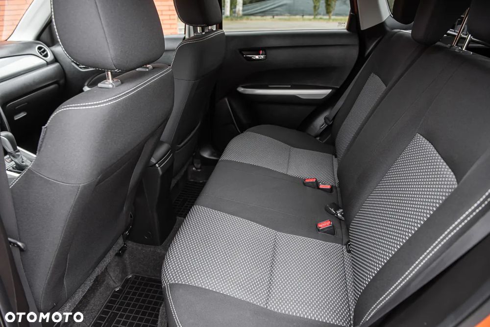 Suzuki Vitara 1.6 DDiS (4x4) Allgrip TCSS Comfort+ - 26