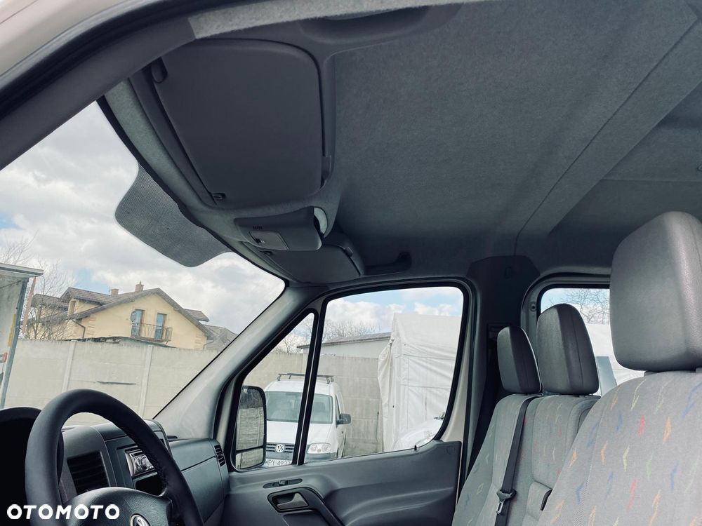 Volkswagen CRAFTER - 14