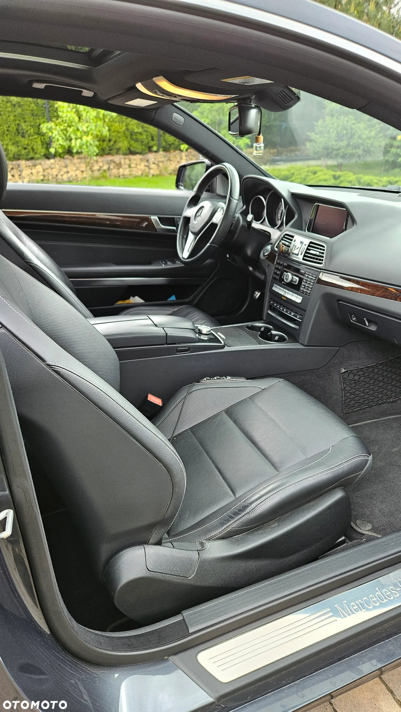 Mercedes-Benz Klasa E 350 Coupe 7G-TRONIC - 25