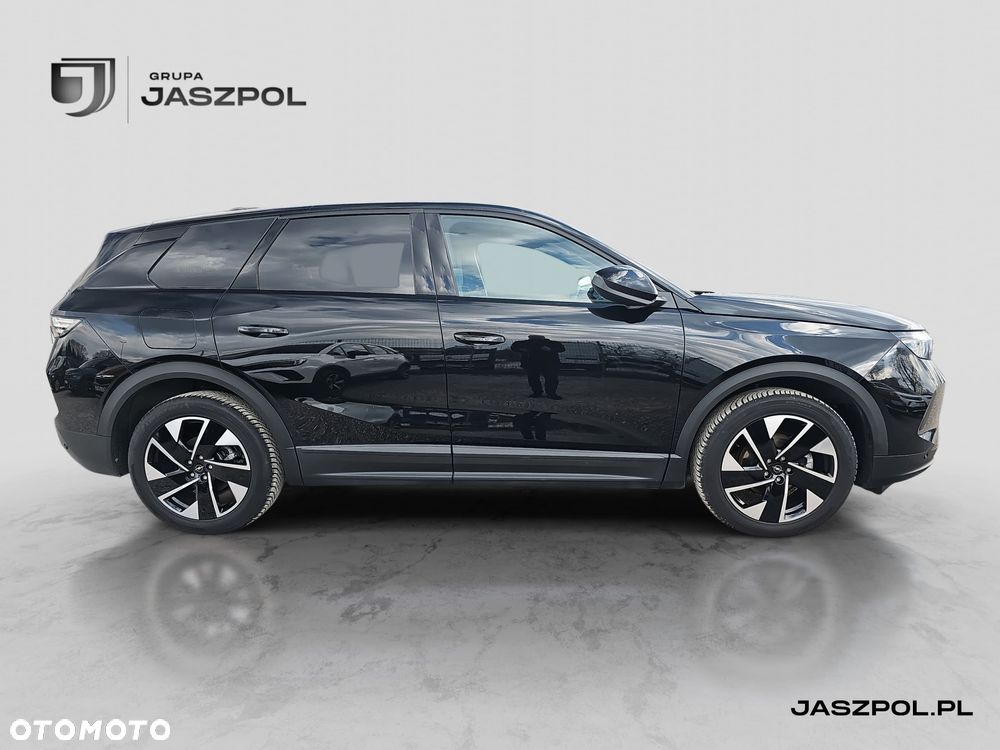 Opel Grandland 1.2 T mHEV GS S&S eDTC6 - 4