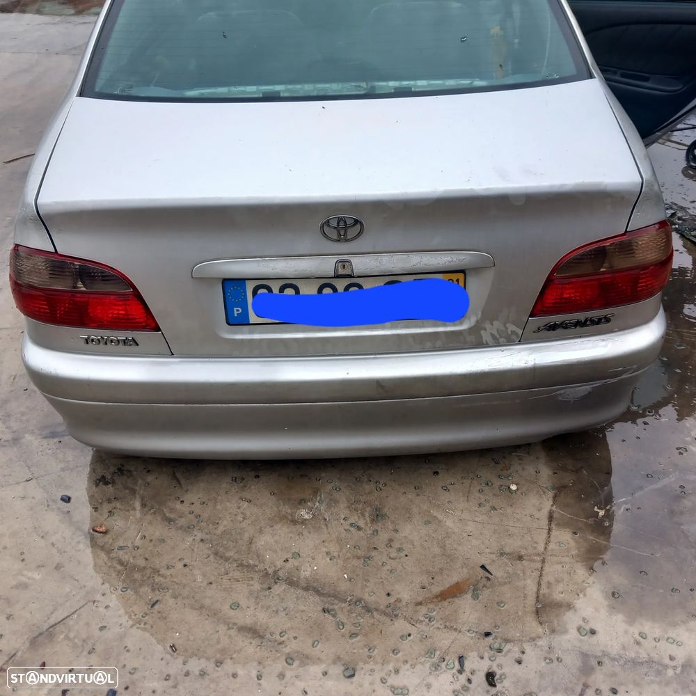 Mala para choques e farolins toyota avensis - 2