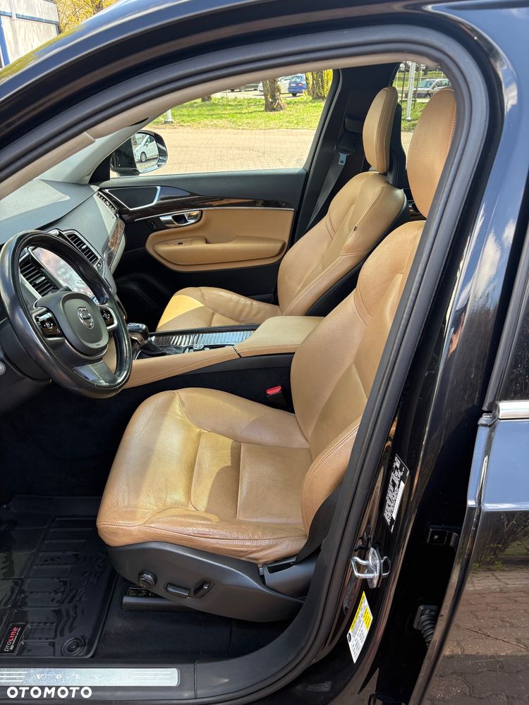 Volvo XC 90 T6 AWD Geartronic RDesign - 6