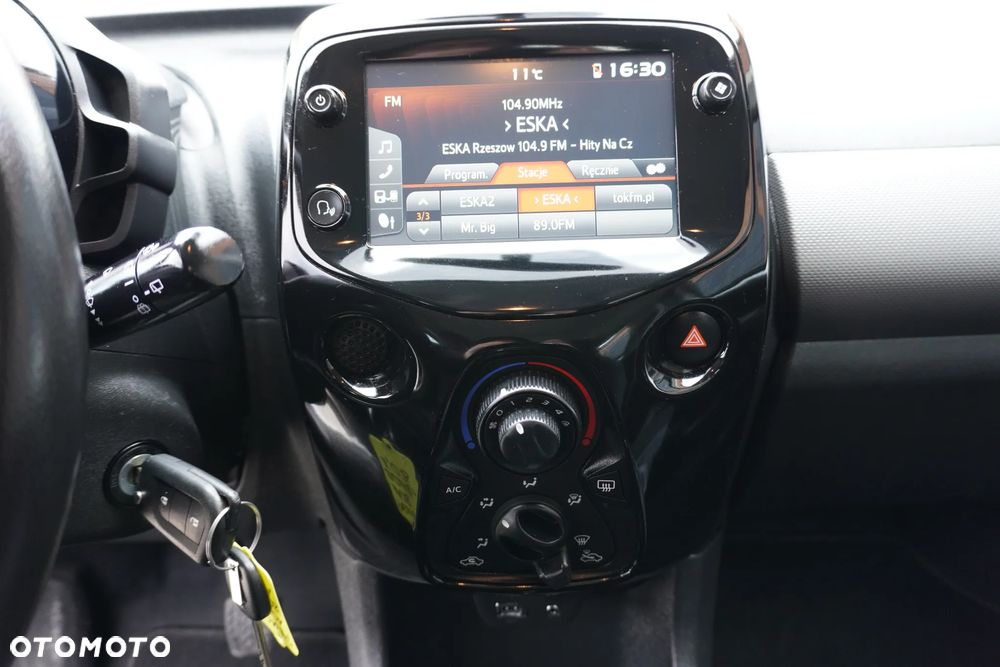 Peugeot 108 VTI 72 ETG5 Top Allure - 20