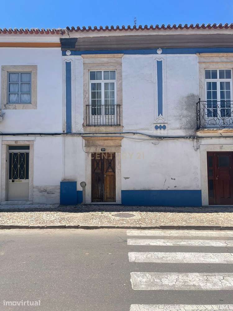Edifício para remodelação total, Borba - Grande imagem: 4/4