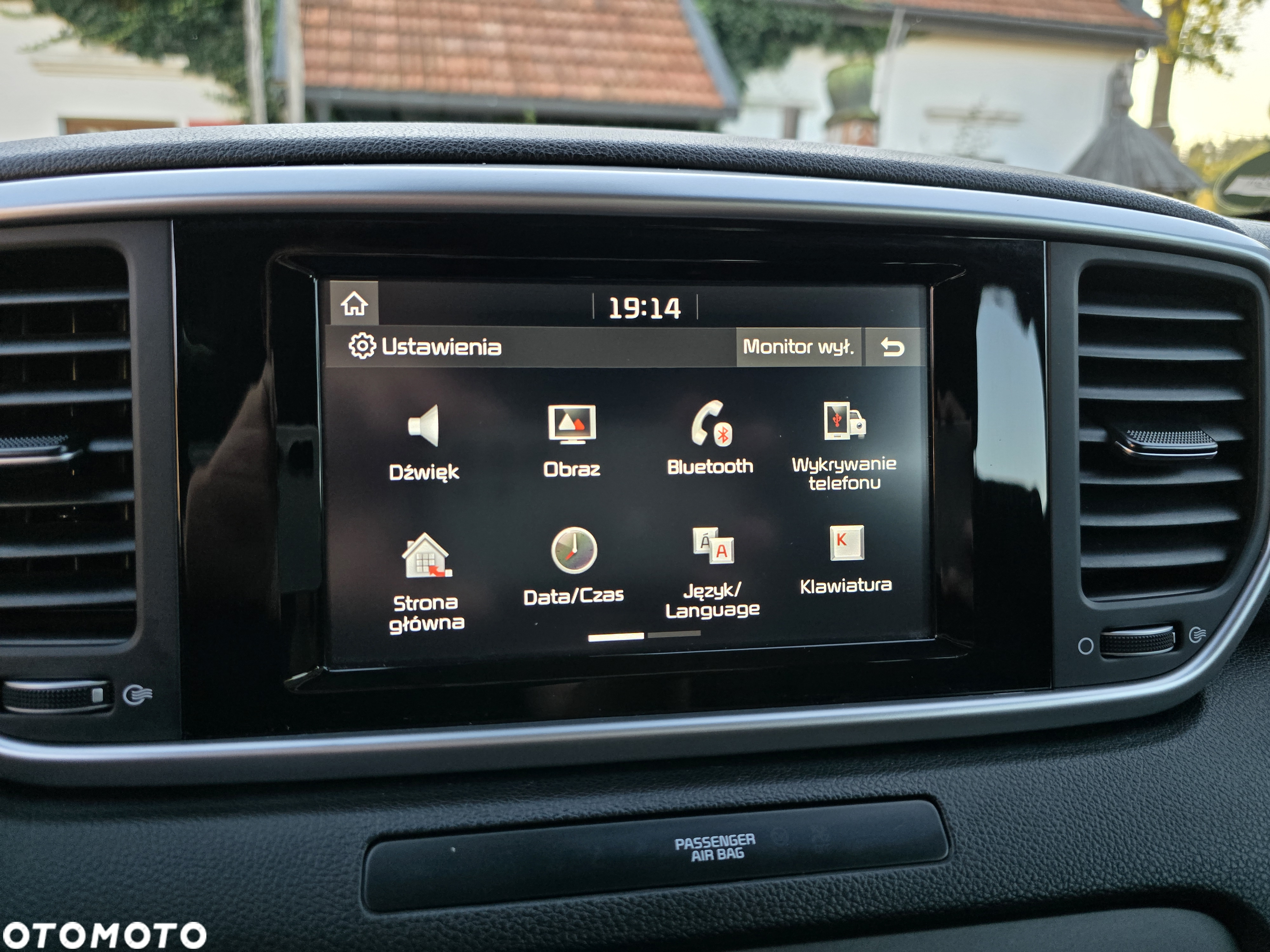 Kia Sportage 1.6 T-GDI AWD VISION - 18
