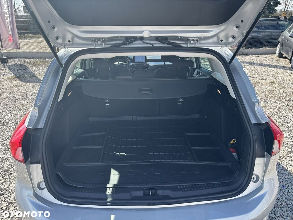 Ford Focus - 33