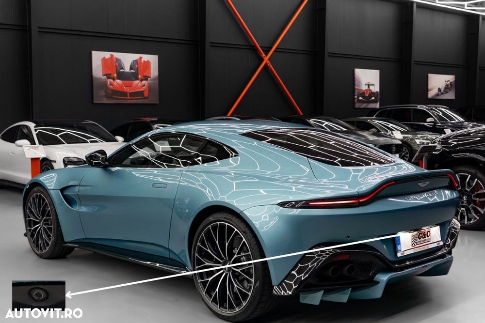 Aston Martin V8 Vantage Standard - 4