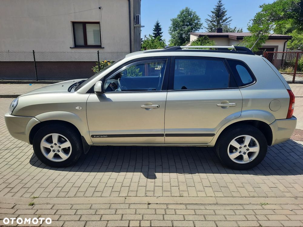 Hyundai Tucson 2.0 2WD GLS Style - 8