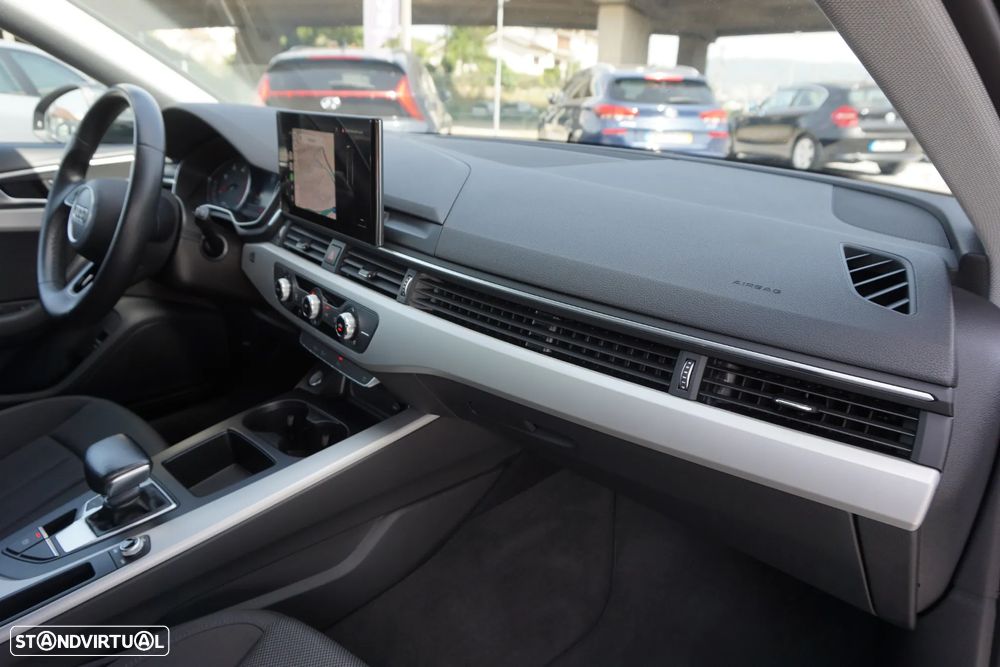 Audi A4 Avant 30 TDI Advanced S tronic - 51