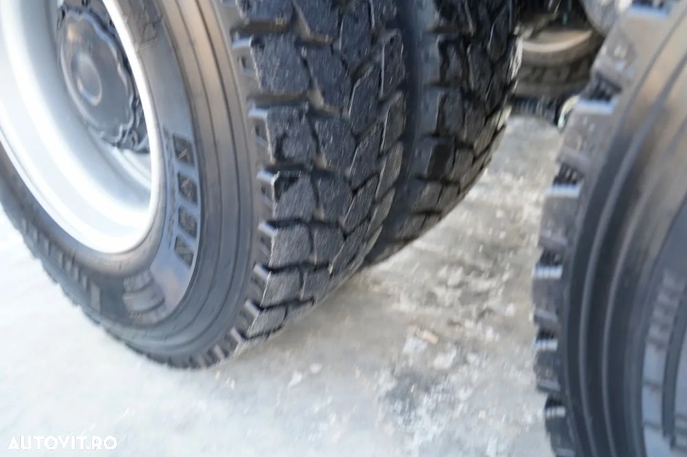 MAN TGS 41.480 / 8X8 / ​​BASCULATOR / AUTOMAT / NOU-NOUȚ / ECHIPAMENTE BOGATE / DISPONIBIL IMEDIAT / AUR METALIC / - 23