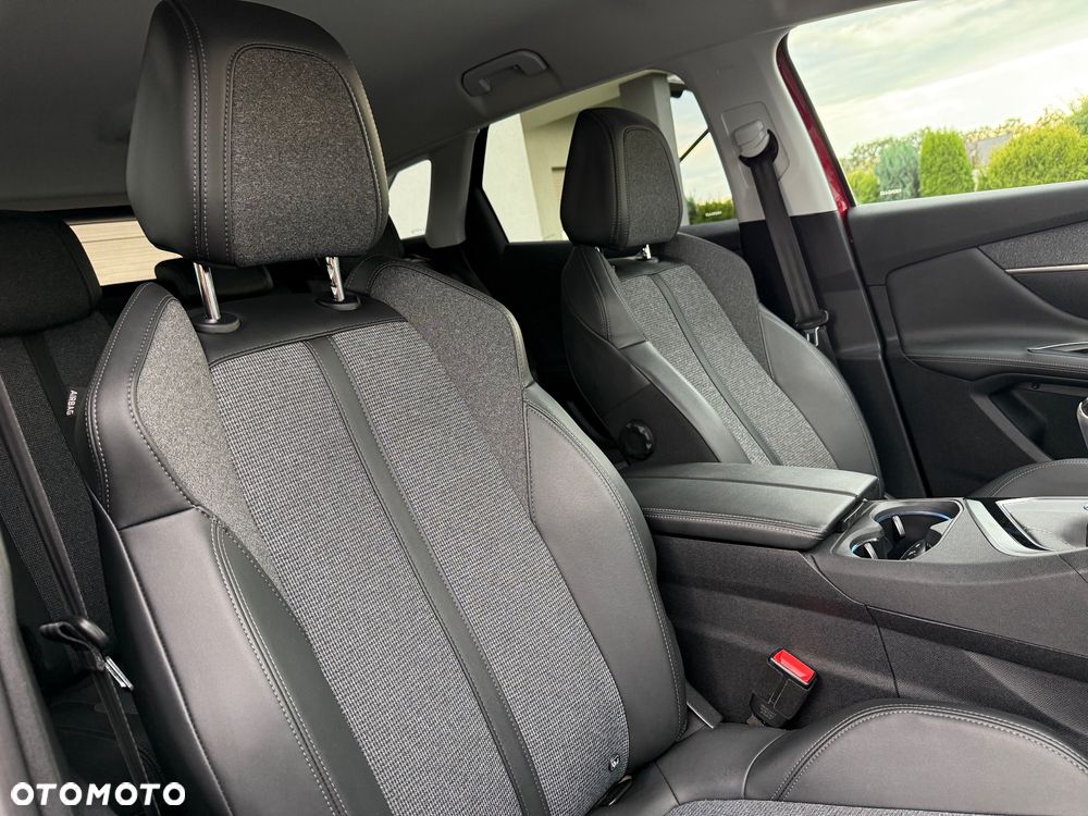 Peugeot 3008 BlueHDi 130 Stop & Start Allure - 21