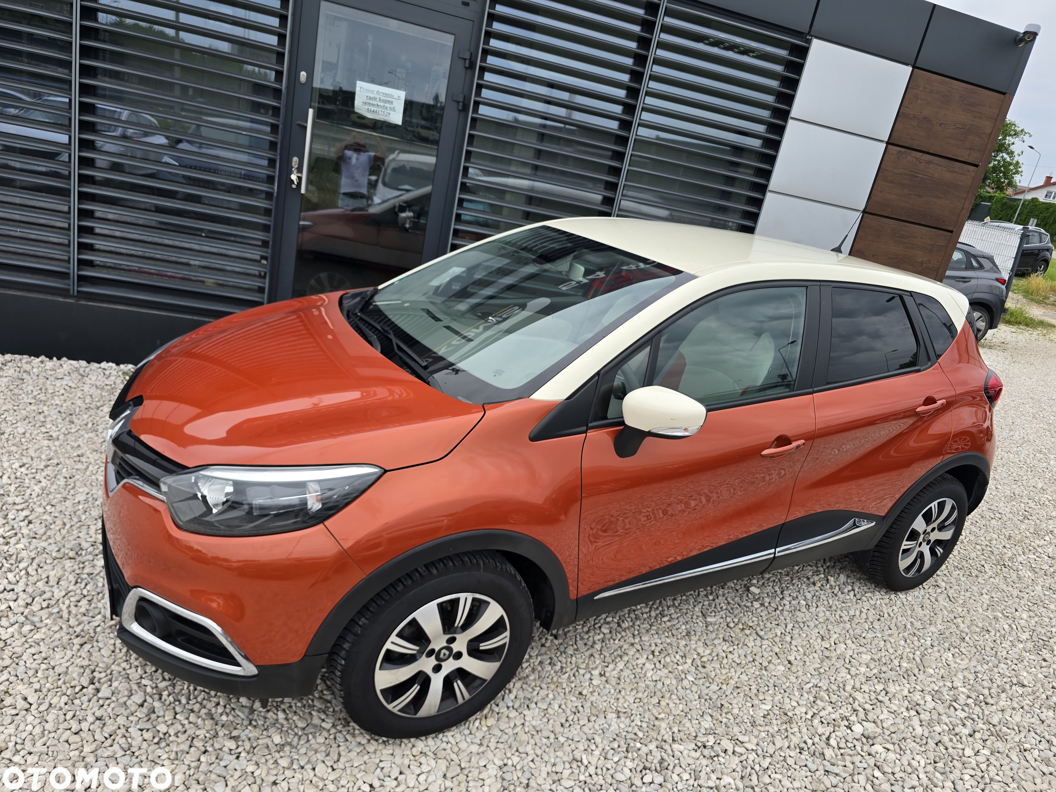 Renault Captur ENERGY TCe 120 EDC Luxe - 15