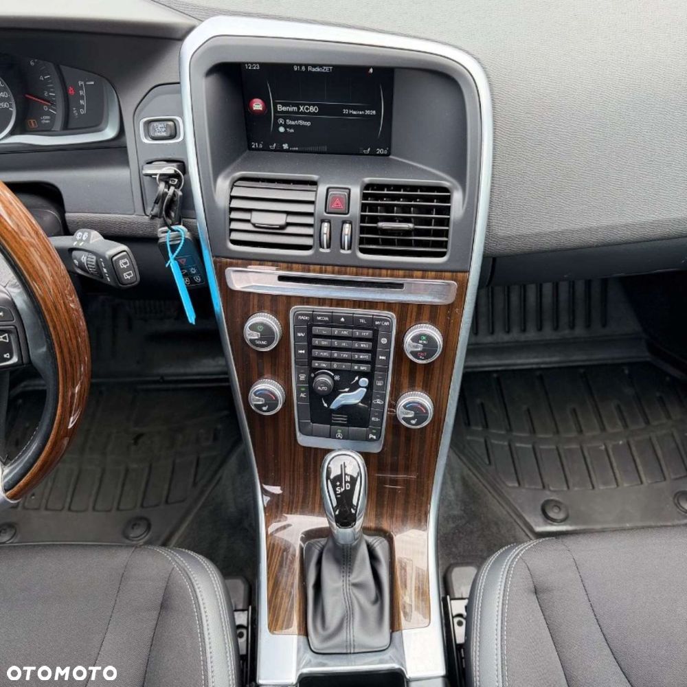 Volvo XC 60 - 23
