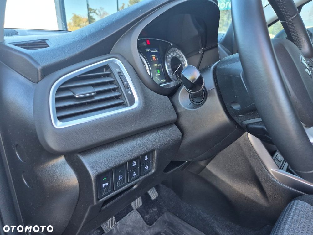 Suzuki SX4 S-Cross - 13