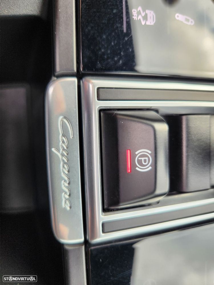 Porsche Cayenne E-Hybrid - 45