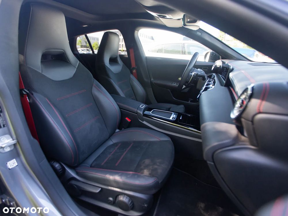 Mercedes-Benz CLA AMG 35 4Matic AMG Speedshift 8G-DCT AMG Line Advanced Plus - 18