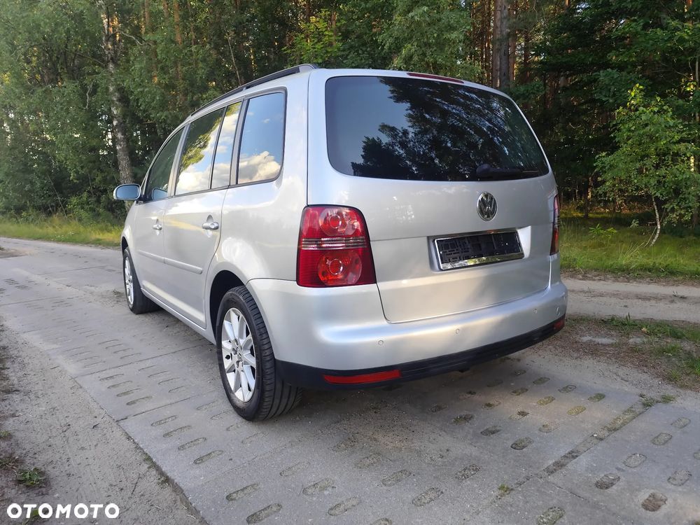 Volkswagen Touran 1.9 TDI Trendline - 25