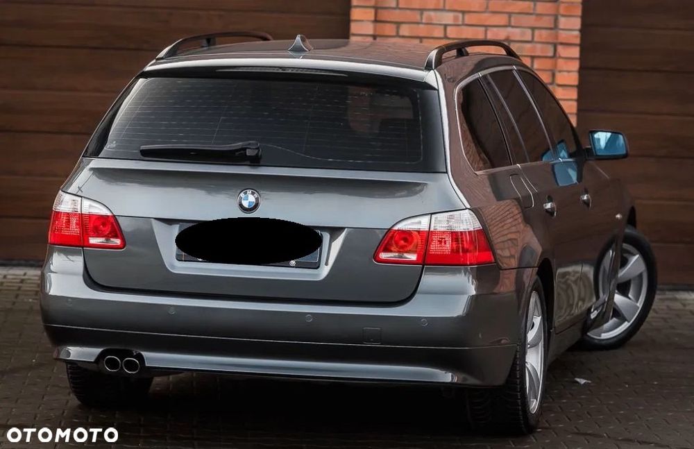 BMW Seria 5 525i - 11