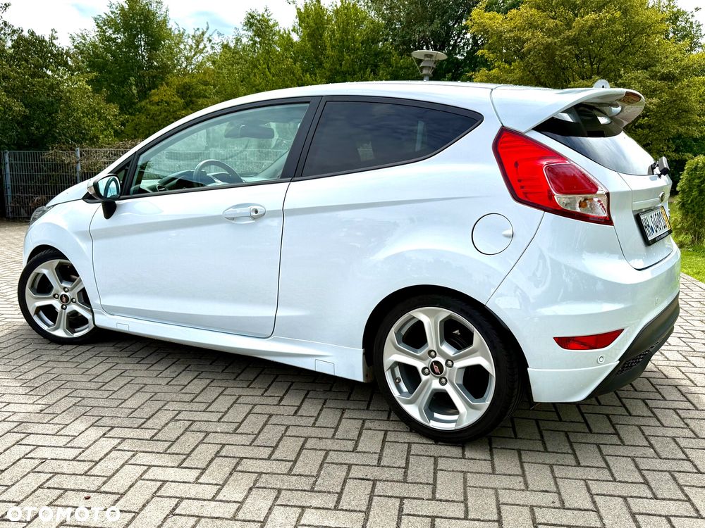 Ford Fiesta - 3