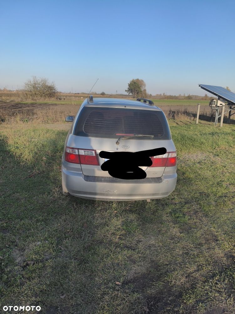 Kia Carens - 3