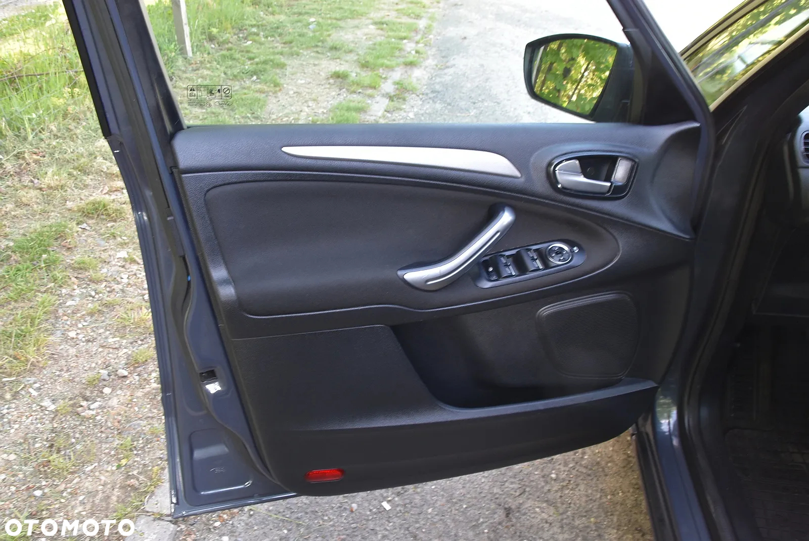 Ford S-Max - 26