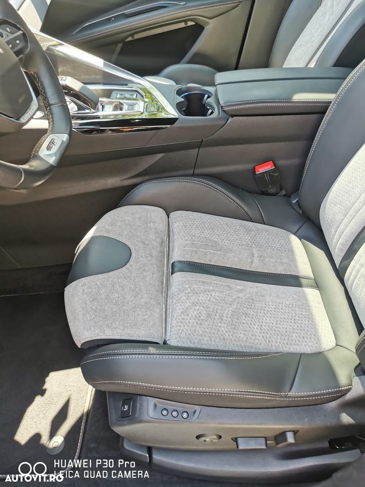 Peugeot 3008 PHEV 300 EAT8 4X4 GT - 7