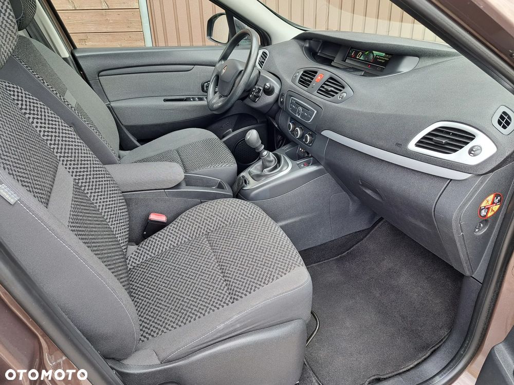 Renault Scenic 1.6 16V Expression - 24