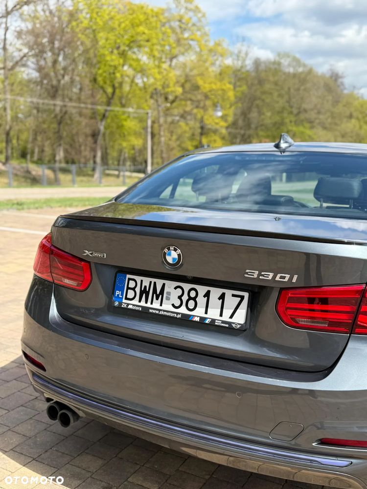 BMW Seria 3 328i xDrive Sport-Aut Sport Line - 12