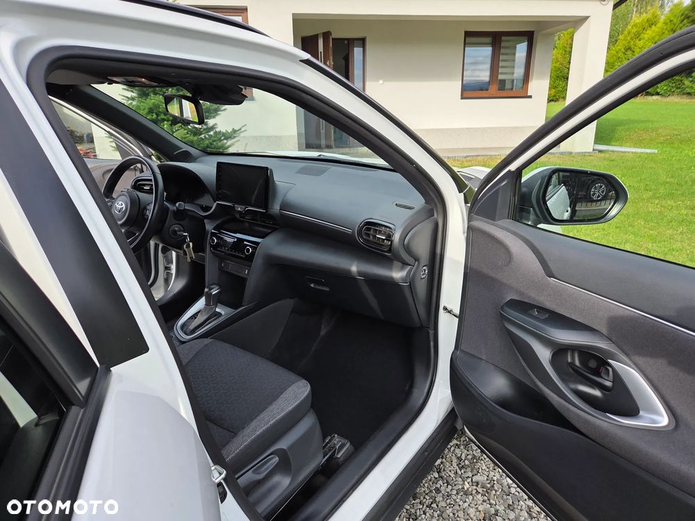 Toyota Yaris Cross Hybrid 1.5 Comfort - 10
