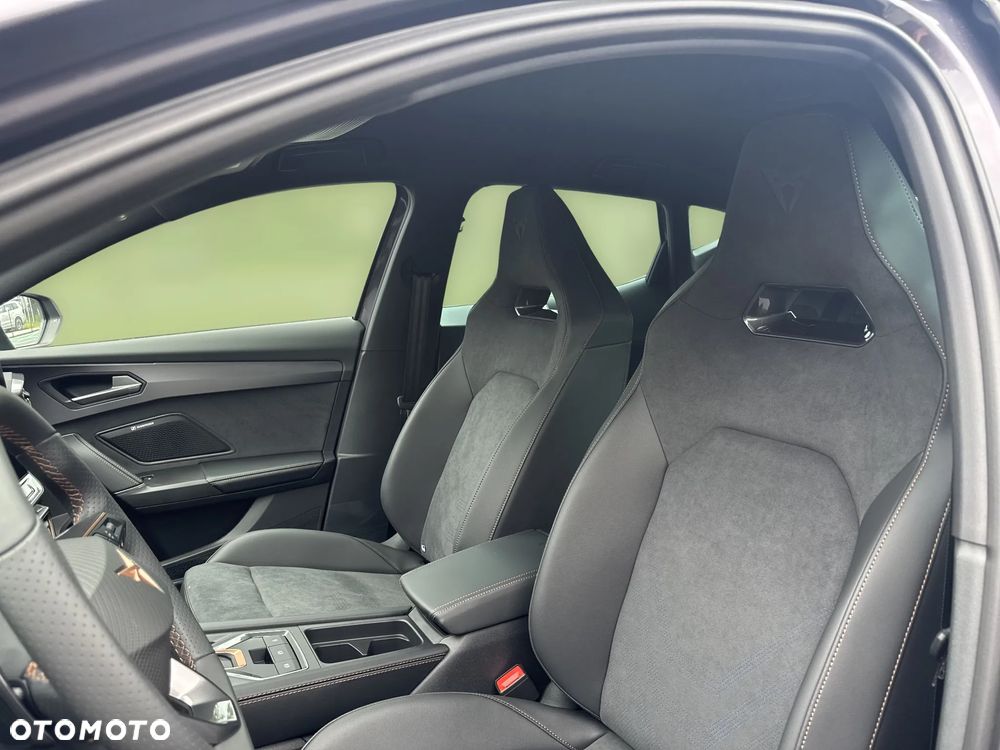 Cupra Formentor 1.5 eTSI mHEV DSG - 13