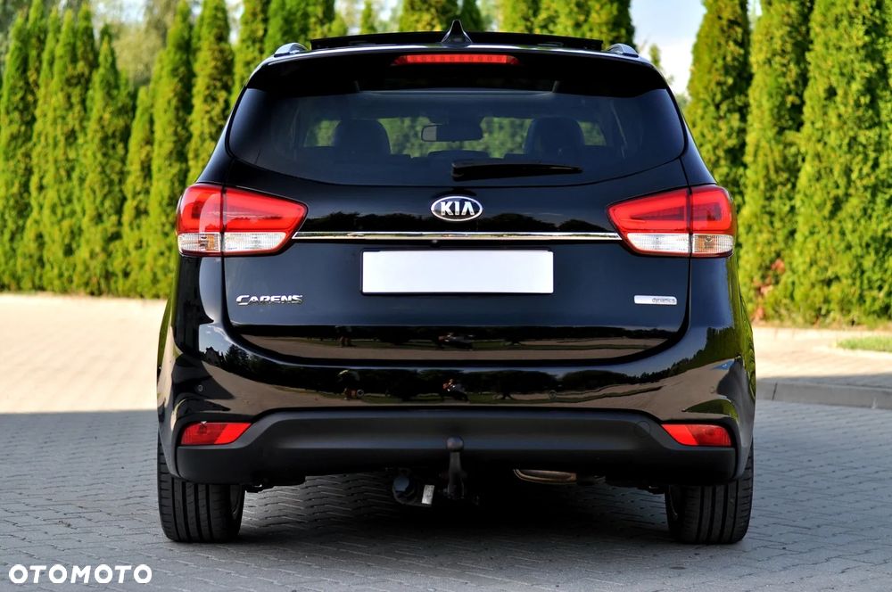 Kia Carens 1.7 CRDi XL 7os - 13