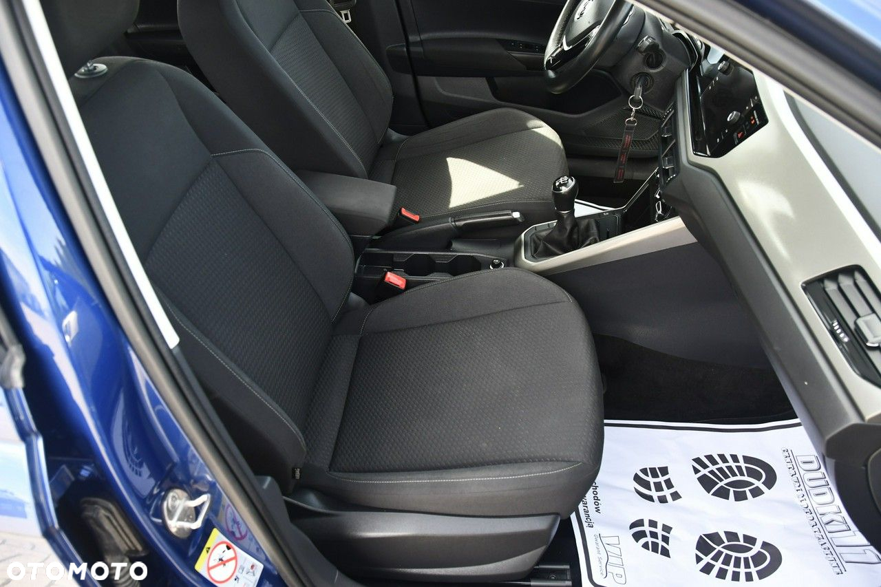 Volkswagen Polo - 21