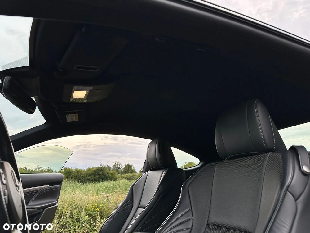 Lexus RC 200t / 300 F Sport - 19