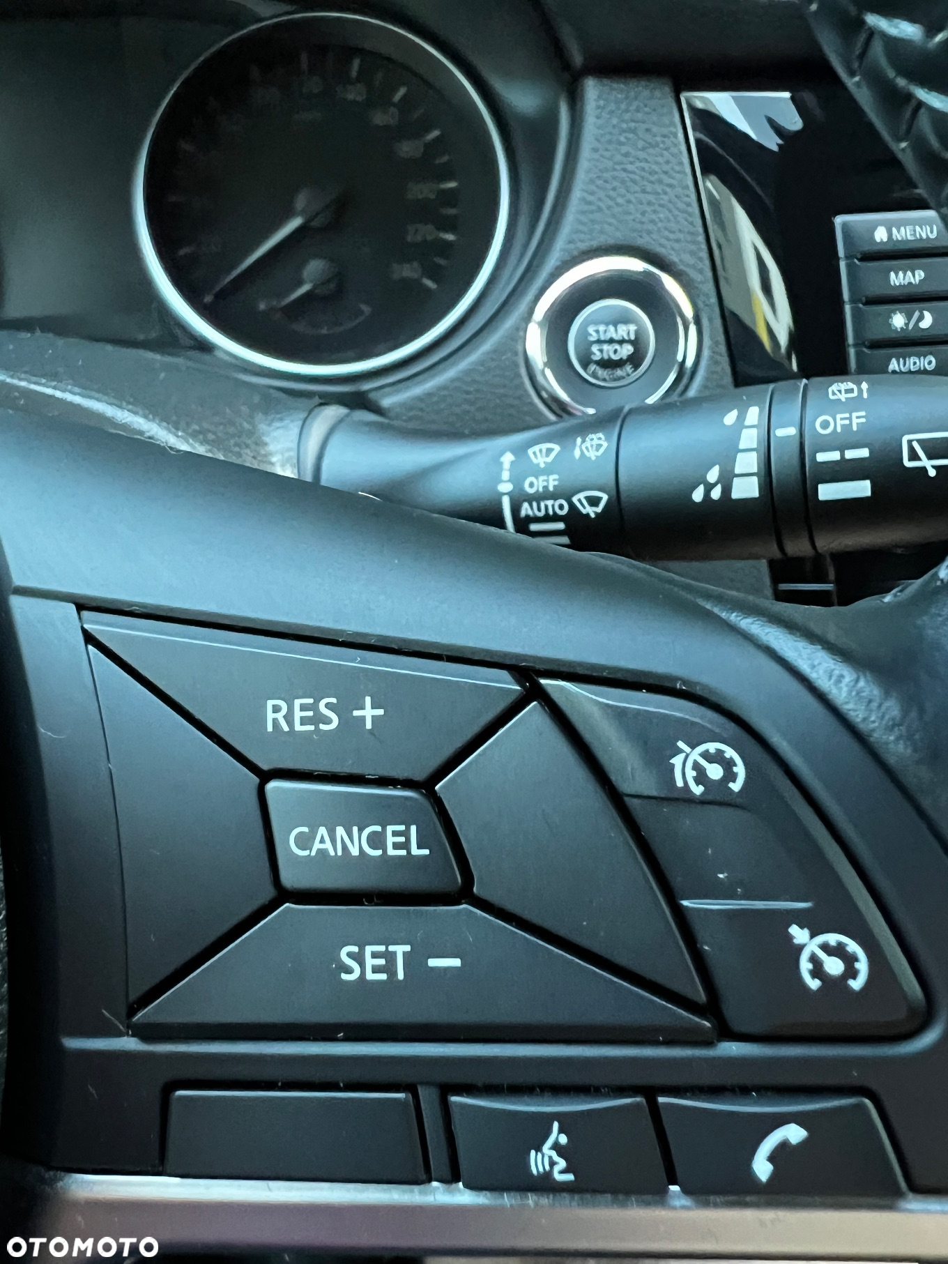 Nissan Qashqai 1.7 dCi N-Motion - 27