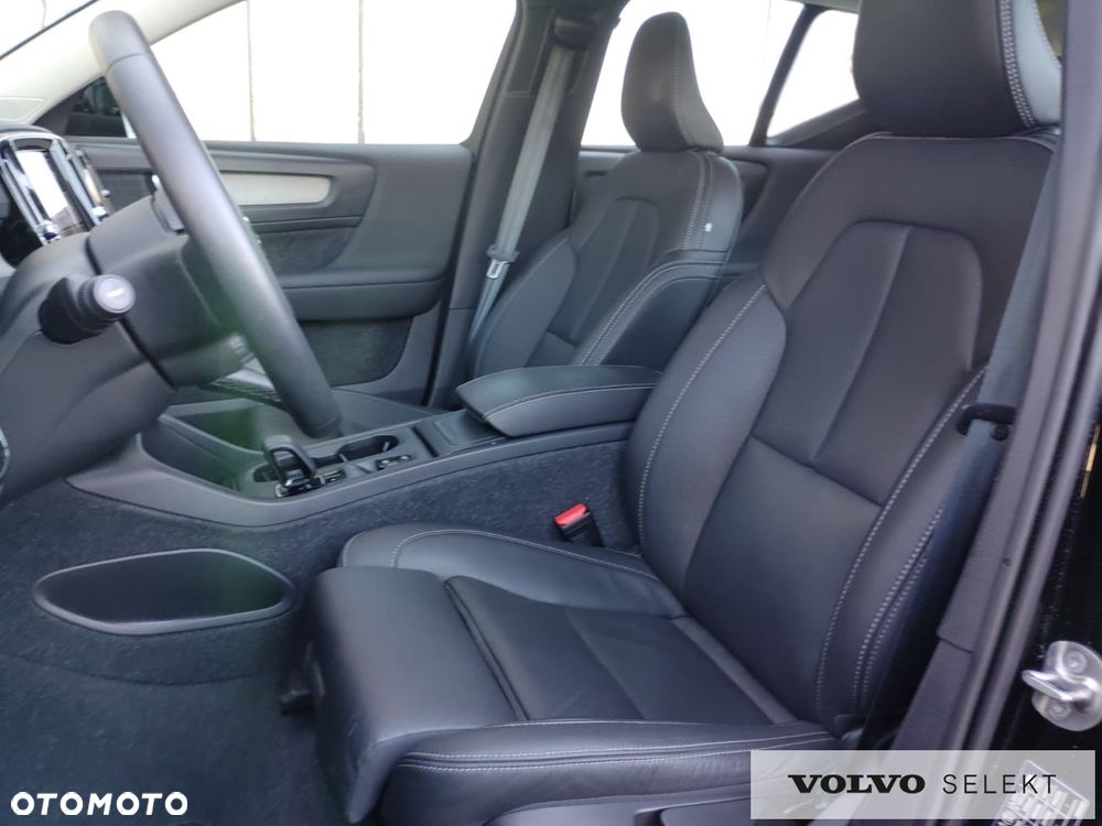 Volvo XC 40 - 22