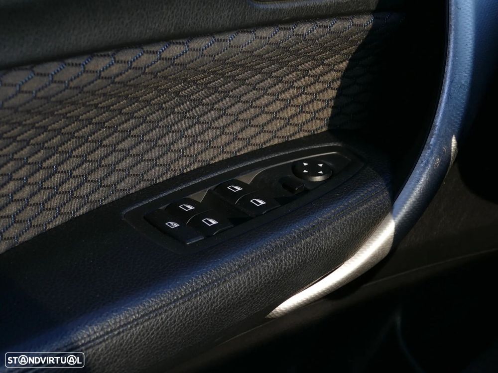 BMW 116 d Pack M Shadow - 34